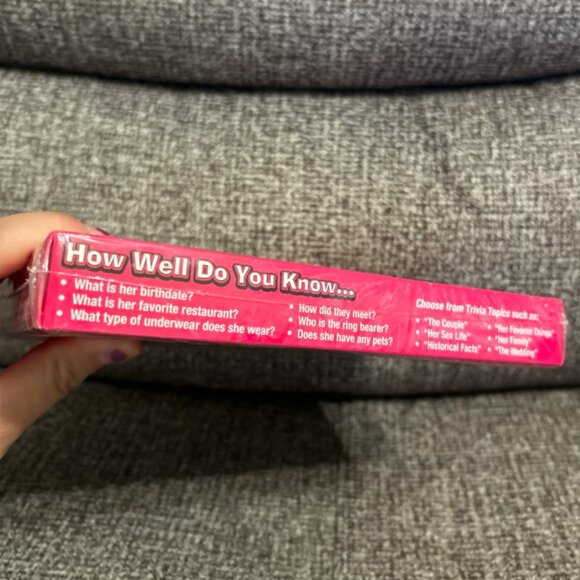 FACTORY SEALED How Well Do You Know the Bride Bachelorette Party Game NIB - Picture 3 of 3